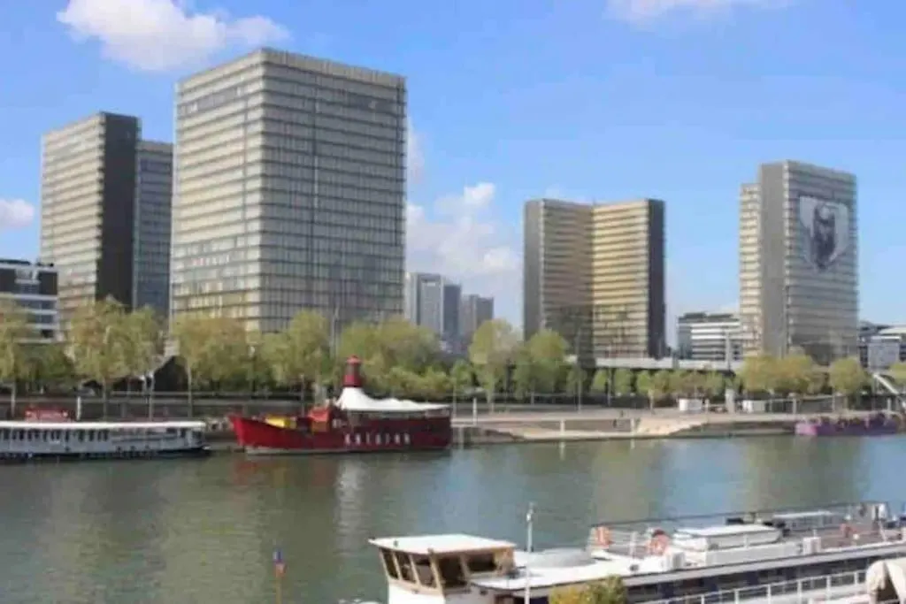 Apartment Appart D'Exception Quai De Seine Paris